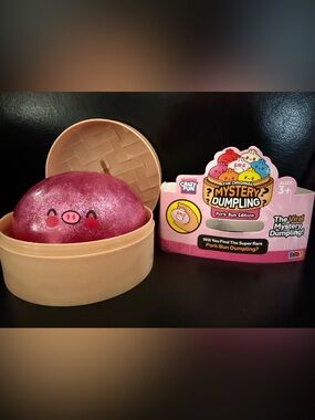 PORK BUN RMS DUMPLING super rare crazy fun mystery pink glitter pig viral chase